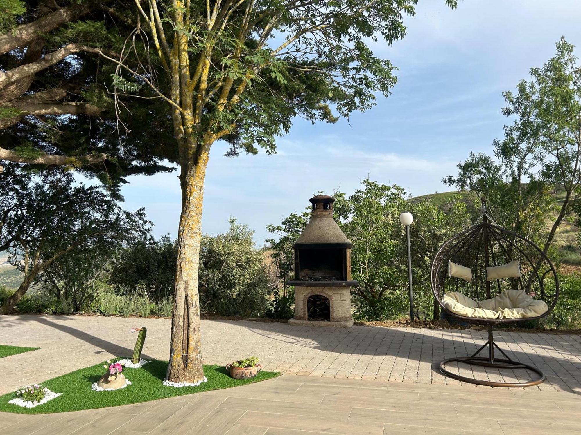 Casa Vacanze Villa Mariano Gangi Eksteriør bilde