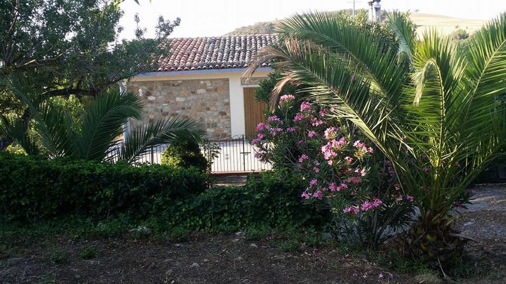 Casa Vacanze Villa Mariano Gangi Eksteriør bilde